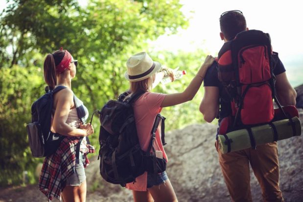 Quels sont les bons plans pour partir en voyage moins cher ?